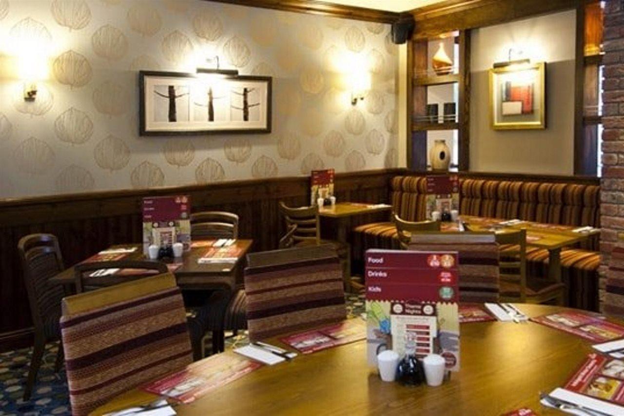 Premier Inn Chippenham Luaran gambar